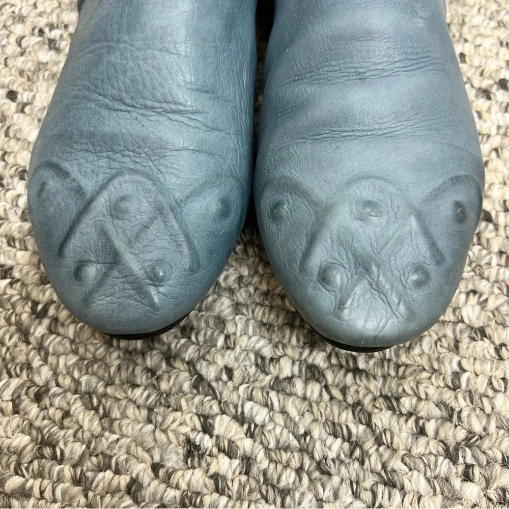 Bueno Turkey soft blue leather molded detail slip on shoes slides EU 40 US 9-9.5 - Picture 7 of 13